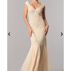 Nordstrom Champagne Evening Grown / Dress Size 6